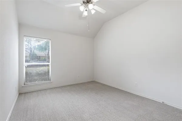 $2,800 | 6404 Parkside Drive, Arlington, TX 76001