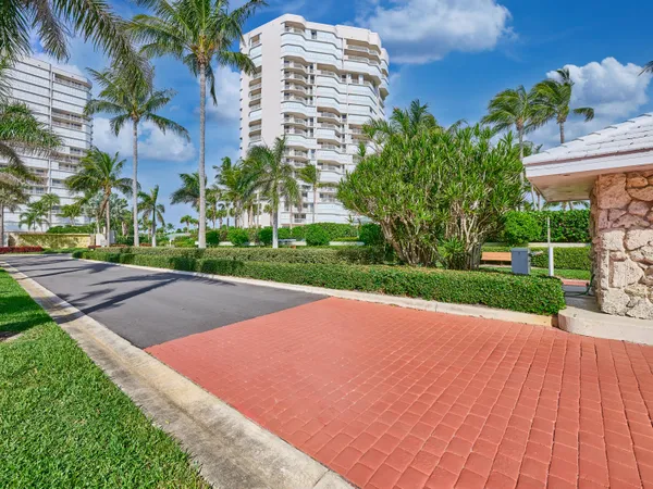 $5,500 | 5051 North Hwy A1A, Unit 93, Fort Pierce, FL 34949