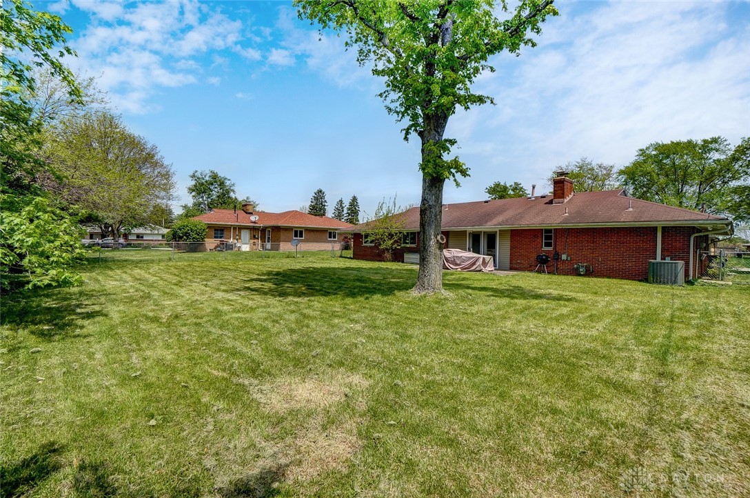 4255 Maxlin Road Kettering, OH 45429 - Photo 29 of 34