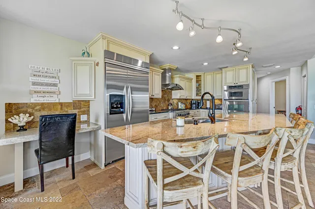 $3,397,777 | 6465 South Hwy A1A, Melbourne Beach, FL 32951