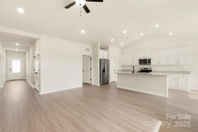 $328,900 | 3336 Fox Hall Drive, Gastonia, NC 28052