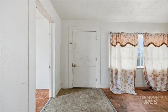 $204,900 | 217 3rd Street, Wilder, ID 83676