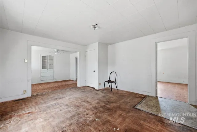 $204,900 | 217 3rd Street, Wilder, ID 83676