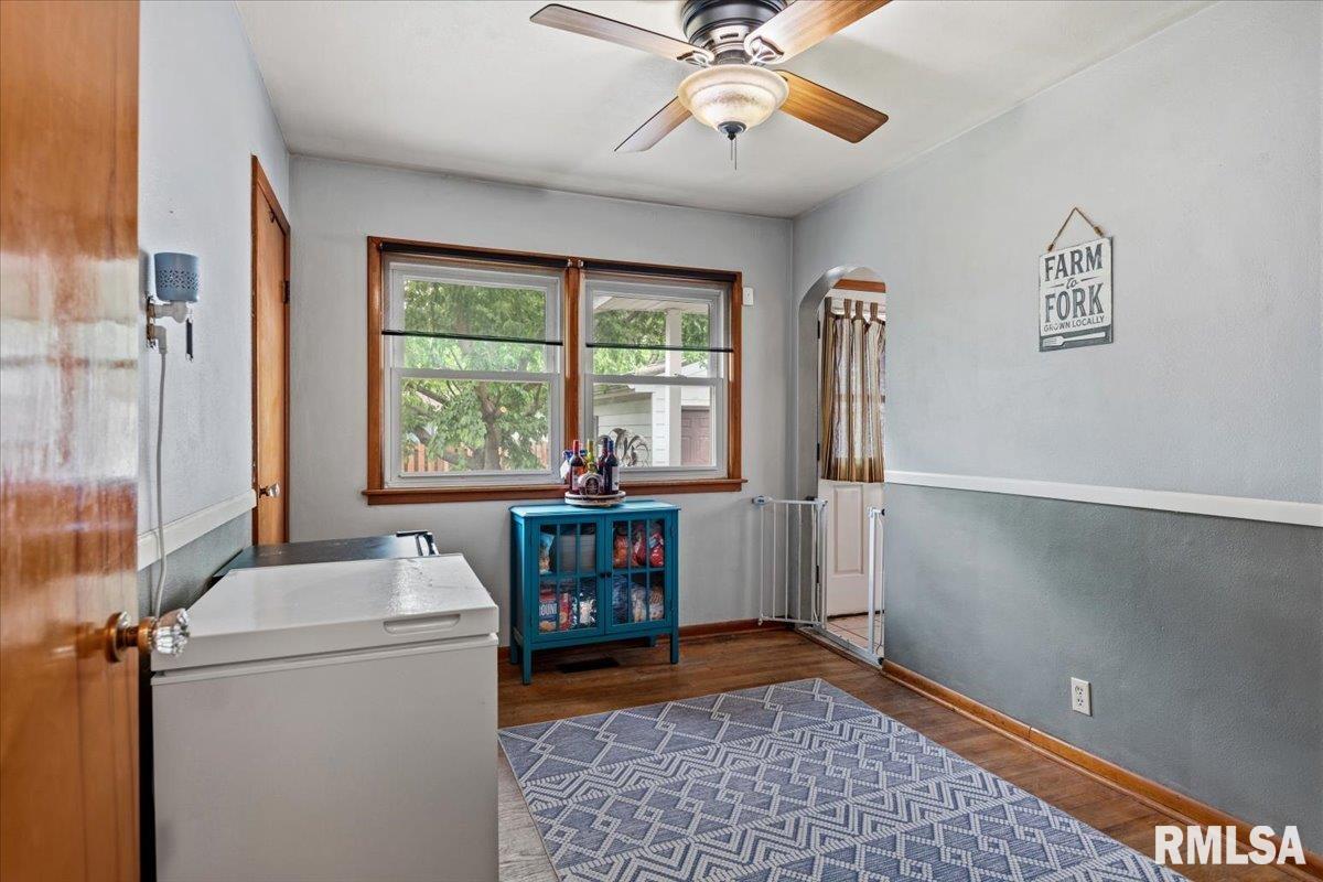 1613 North Schrader Avenue Springfield, IL 62702 - Photo 12 of 32