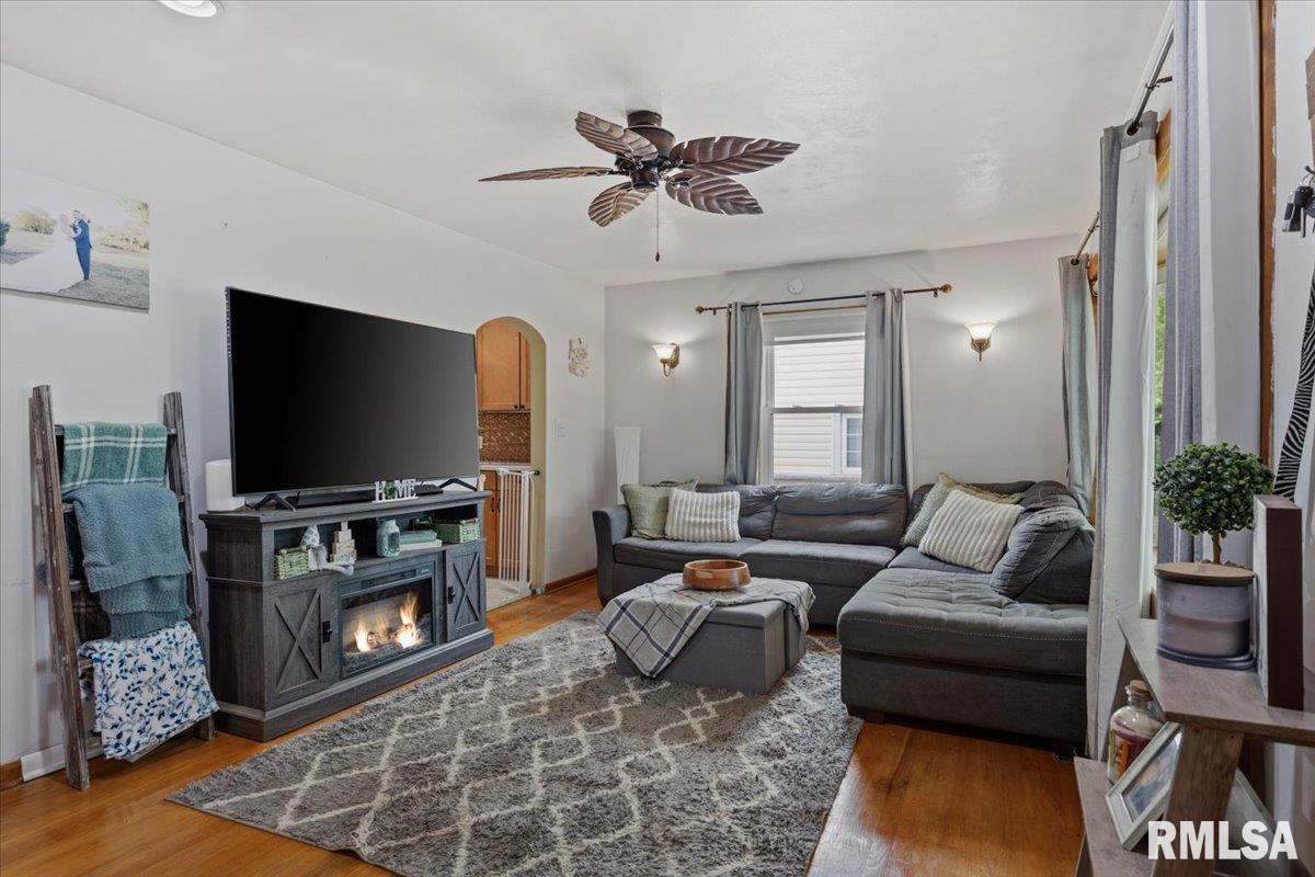 1613 North Schrader Avenue Springfield, IL 62702 - Photo 5 of 32