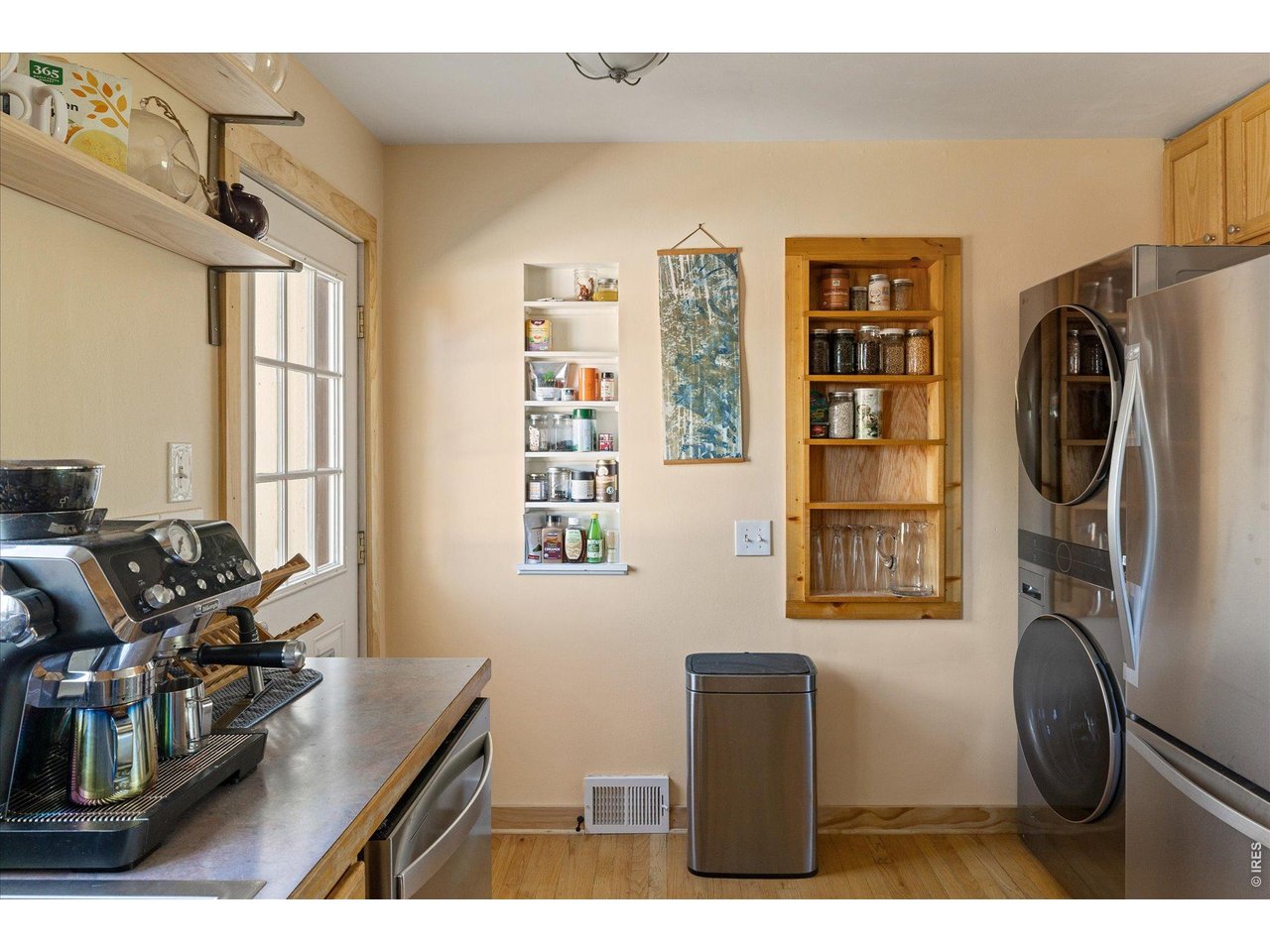 340 28th Street Boulder, CO 80305 - Photo 11 of 40 Kitchen with access out to back deck