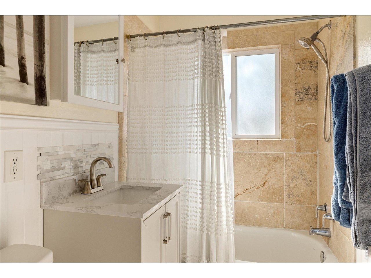 340 28th Street Boulder, CO 80305 - Photo 22 of 40 Updated full bathroom