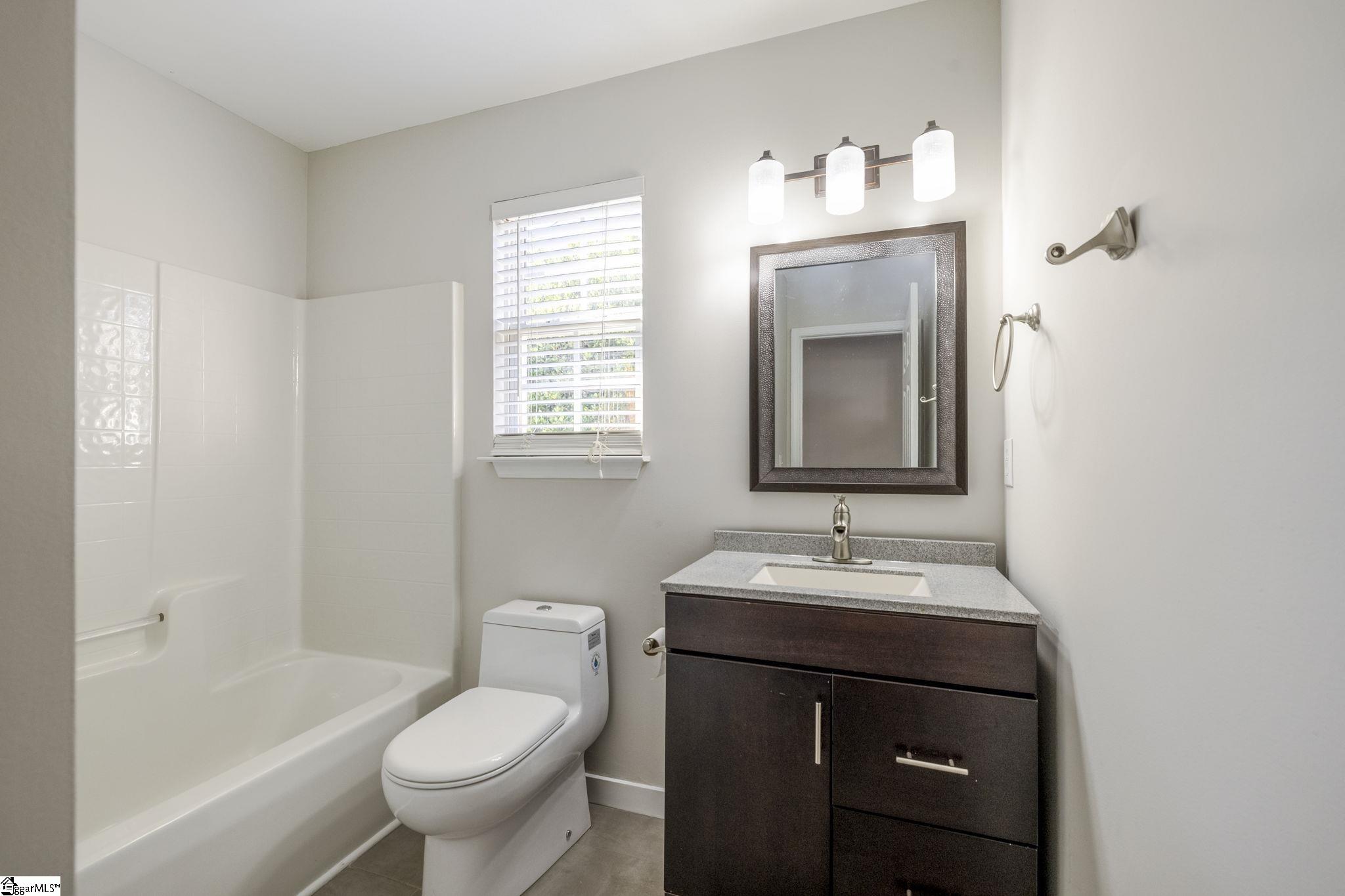 913 Breezewood Court Greer, SC 29651 - Photo 14 of 28