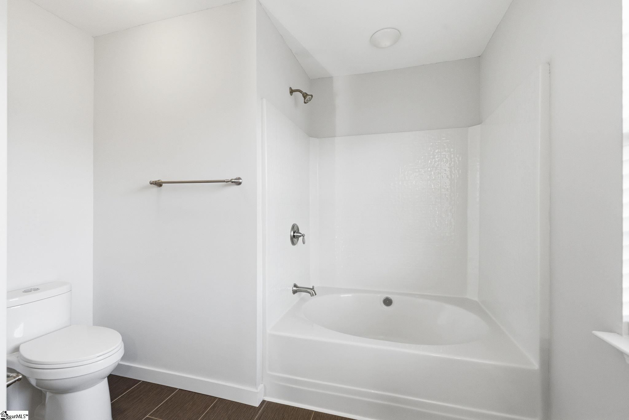 913 Breezewood Court Greer, SC 29651 - Photo 19 of 28