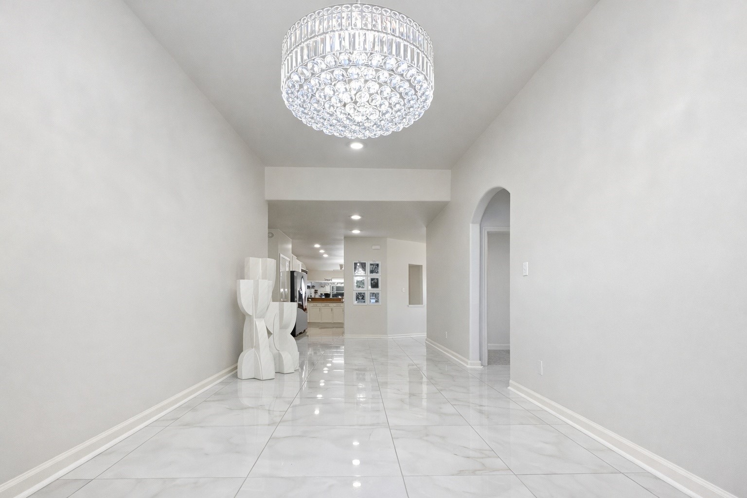 24534 Forest Path Court Spring, TX 77373 - Photo 5 of 43