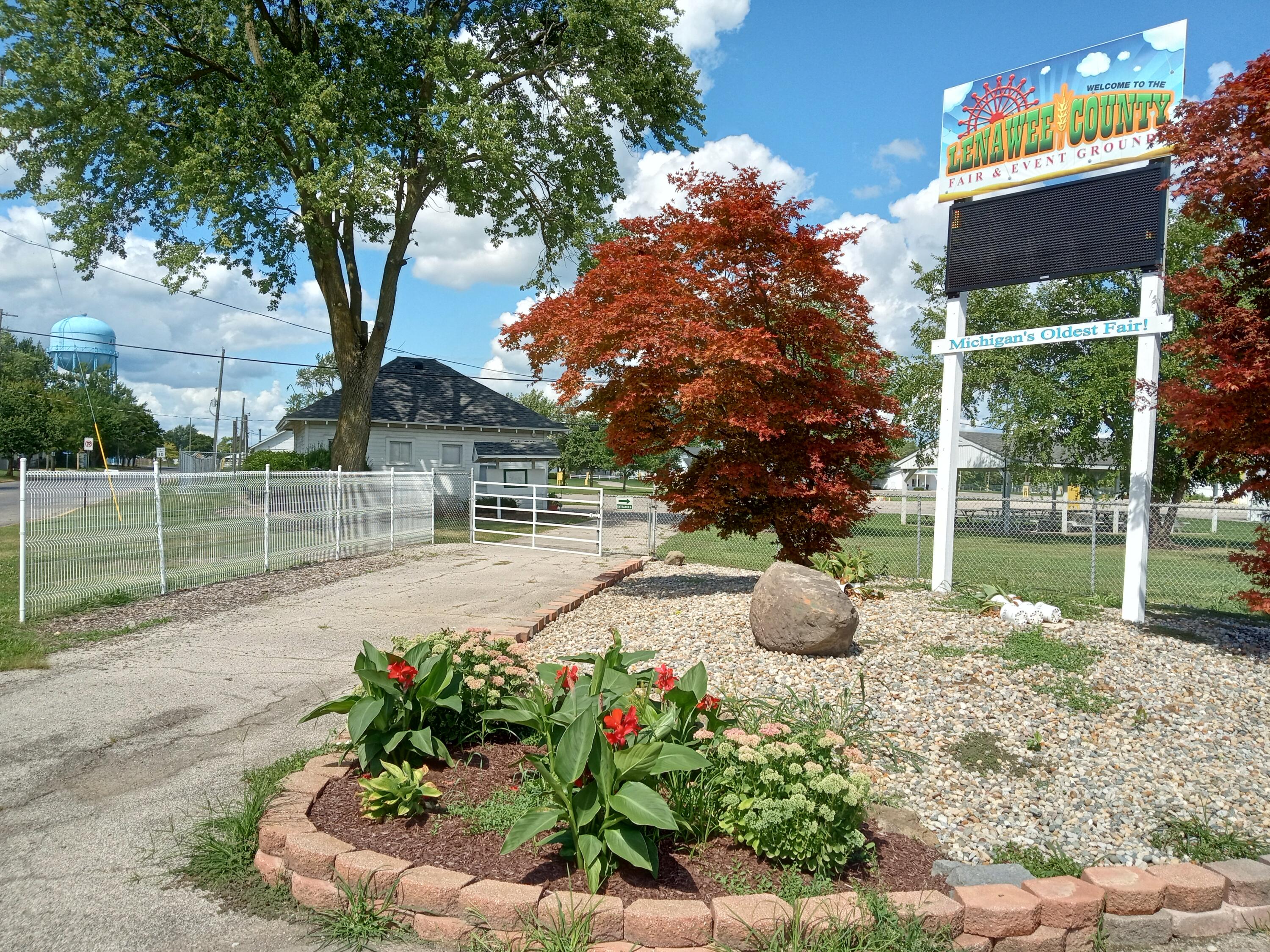 611 Croswell Street Adrian, MI 49221 - Photo 7 of 8 Walking Distance to the Fairgrounds and