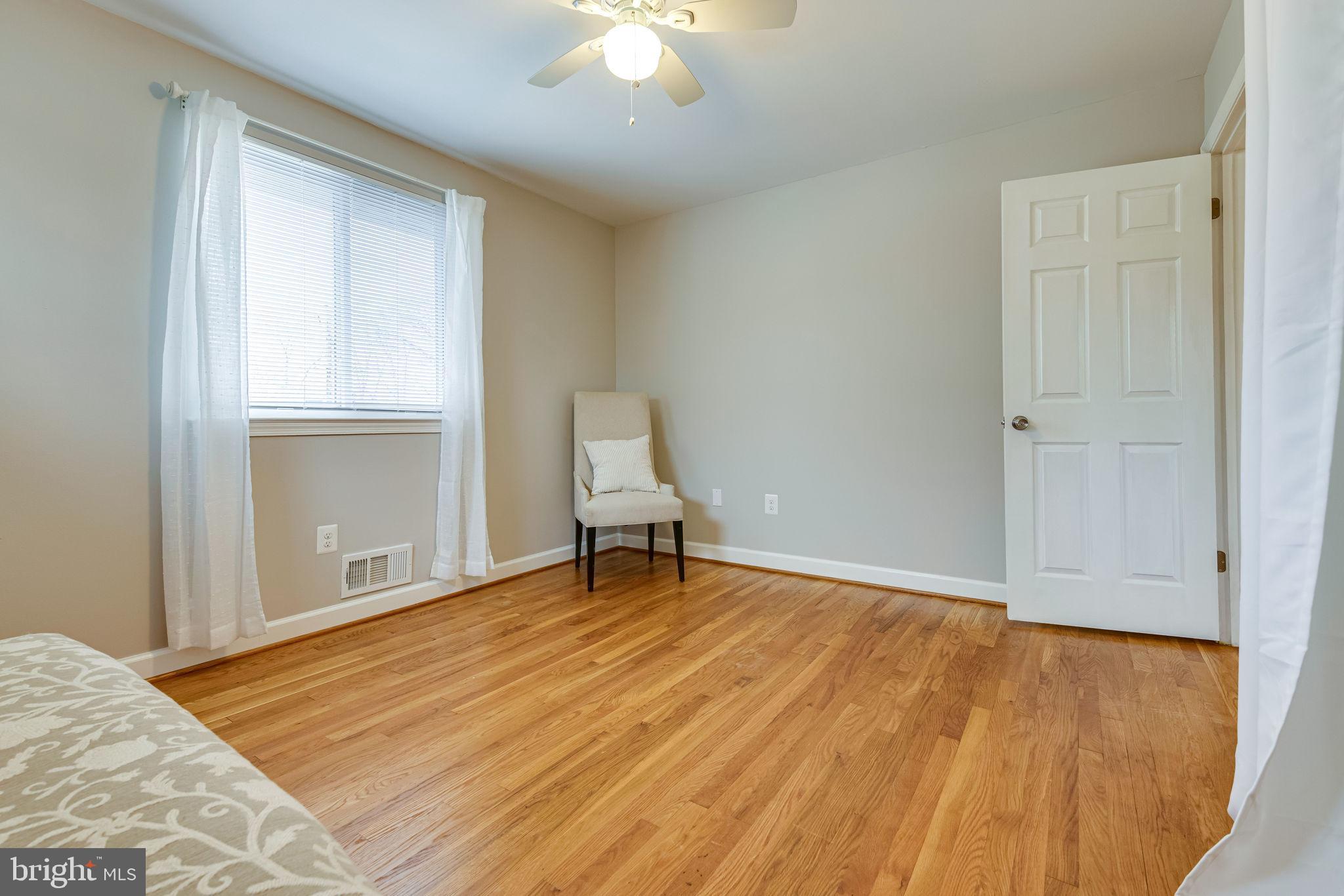 7003 Vancouver Road Springfield, VA 22152 - Photo 25 of 38 Bedroom #3