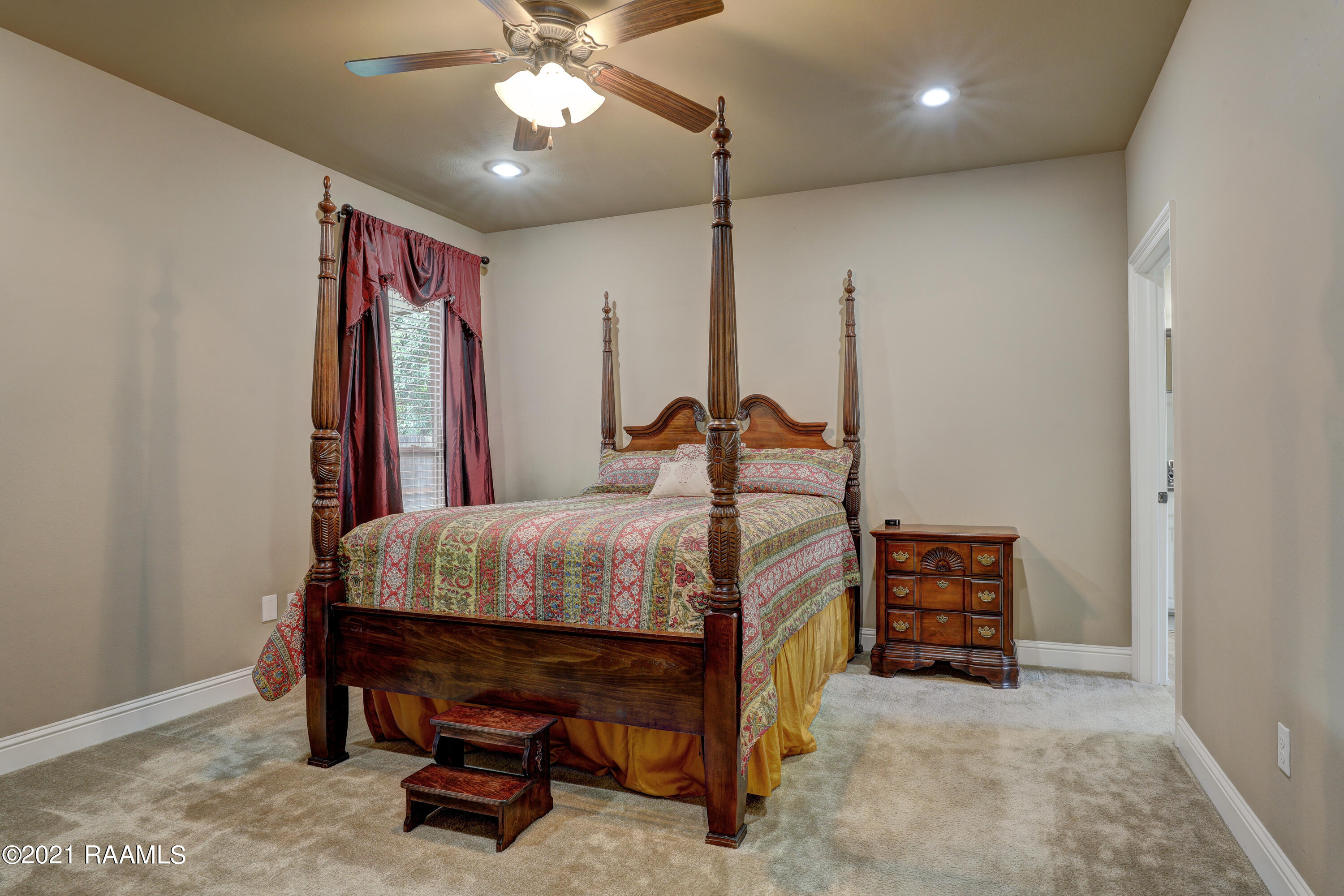 204 Shady Ridge Lane Lafayette, LA 70508 - Photo 8 of 19 9