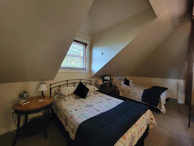 $1,995 | 75 Summer Street, Unit 2, Bristol, NH 03222