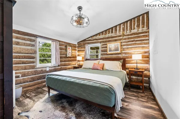 $240,000 | 245 Davenport Road, Spruce Pine, NC 28777