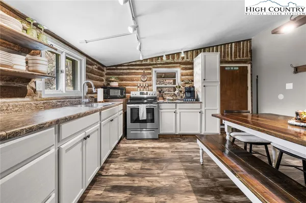 $240,000 | 245 Davenport Road, Spruce Pine, NC 28777