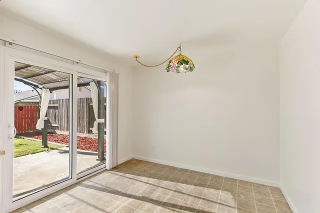 $420,000 | 1370 Old W Drive, Sacramento, CA 95834