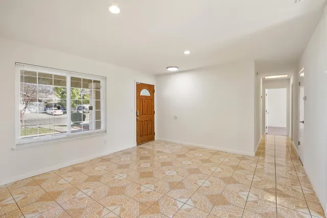 $420,000 | 1370 Old W Drive, Sacramento, CA 95834