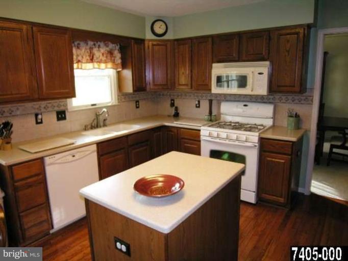 7 McCartney Road New Freedom, PA 17349 - Photo 13 of 22 Kitchen #2