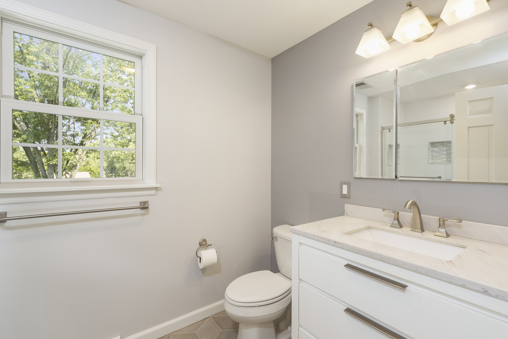 307 Roberts Road Inverness, IL 60067 - Photo 22 of 30