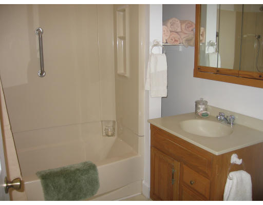 54 Maple Terrace West Springfield, MA 01089 - Photo 19 of 20 Gallery Image 19