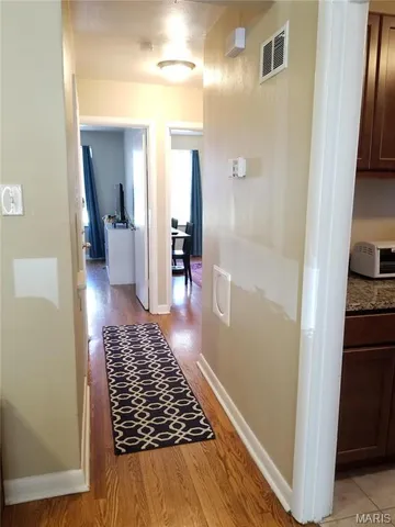 $1,200 | 7323 Tulane Avenue, Unit 1, St. Louis, MO 63130