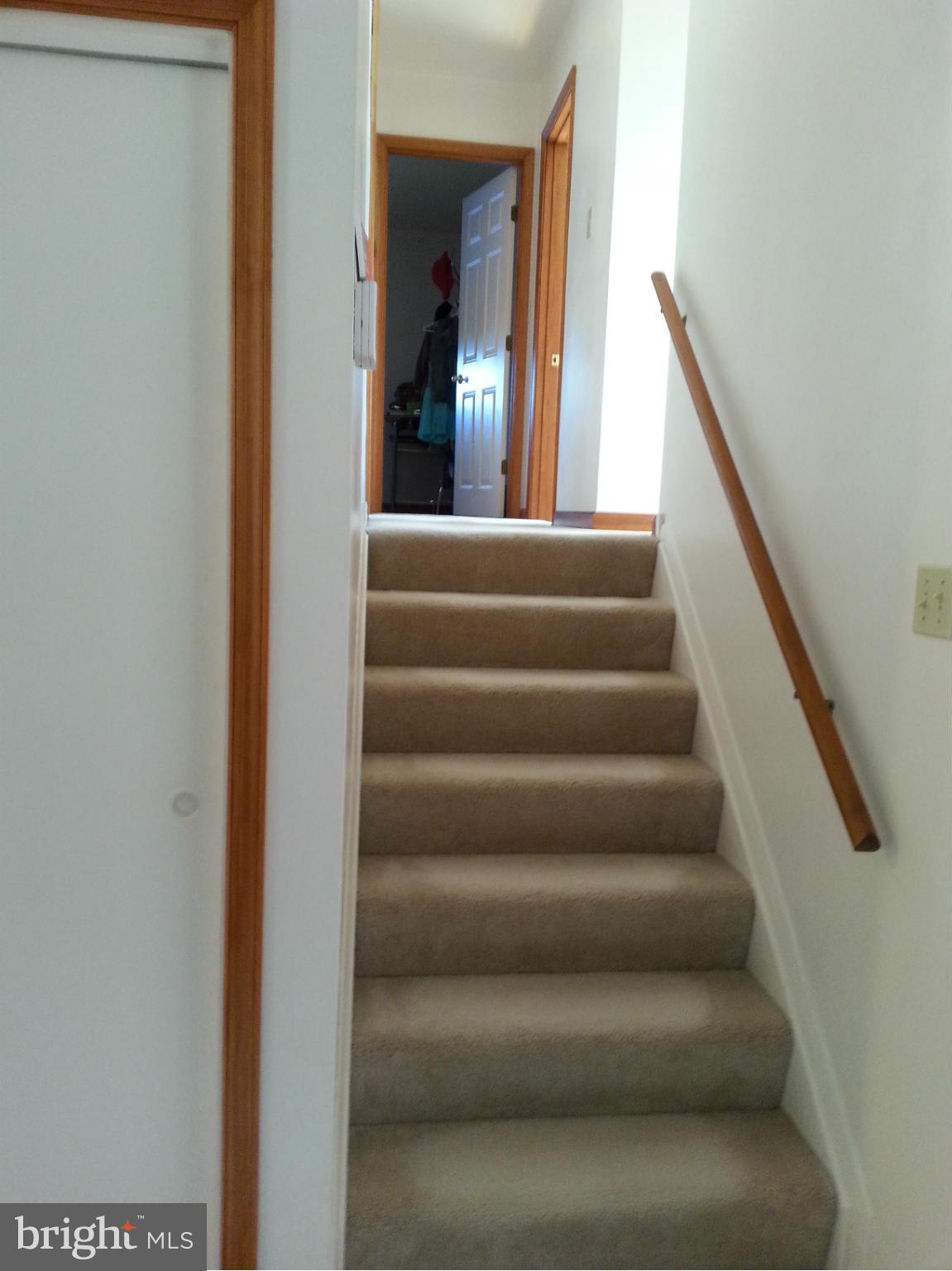 7411 Farnum Street Springfield, VA 22151 - Photo 5 of 8 Interior (General)