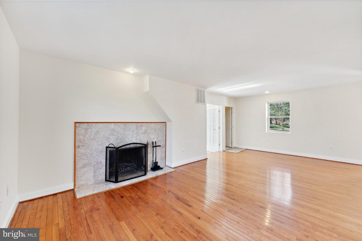 12308 Remington Drive Silver Spring, MD 20902 - Photo 12 of 48 Family Room