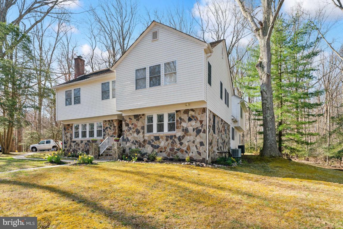12308 Remington Drive Silver Spring, MD 20902 - Photo 3 of 48 Exterior 2