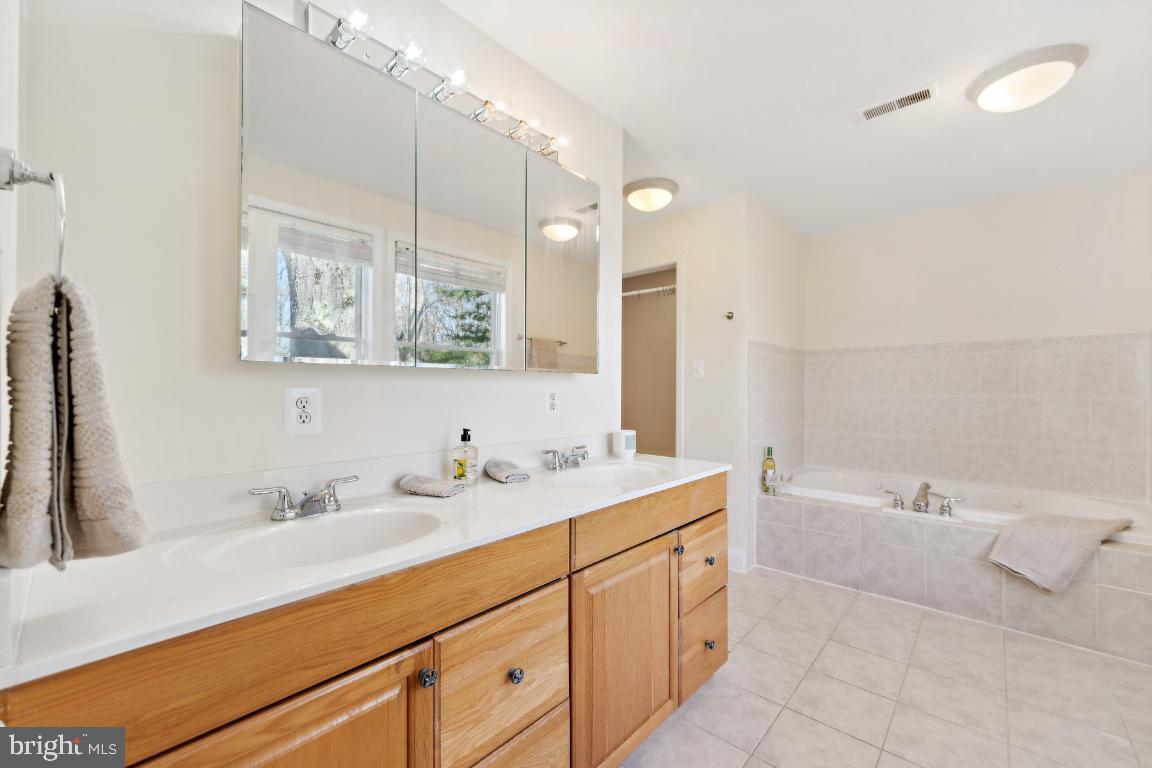 12308 Remington Drive Silver Spring, MD 20902 - Photo 32 of 48 Primary Bath