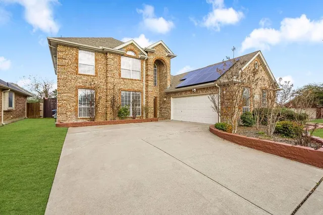 $2,900 | 2829 Gray Rock Drive, Fort Worth, TX 76131