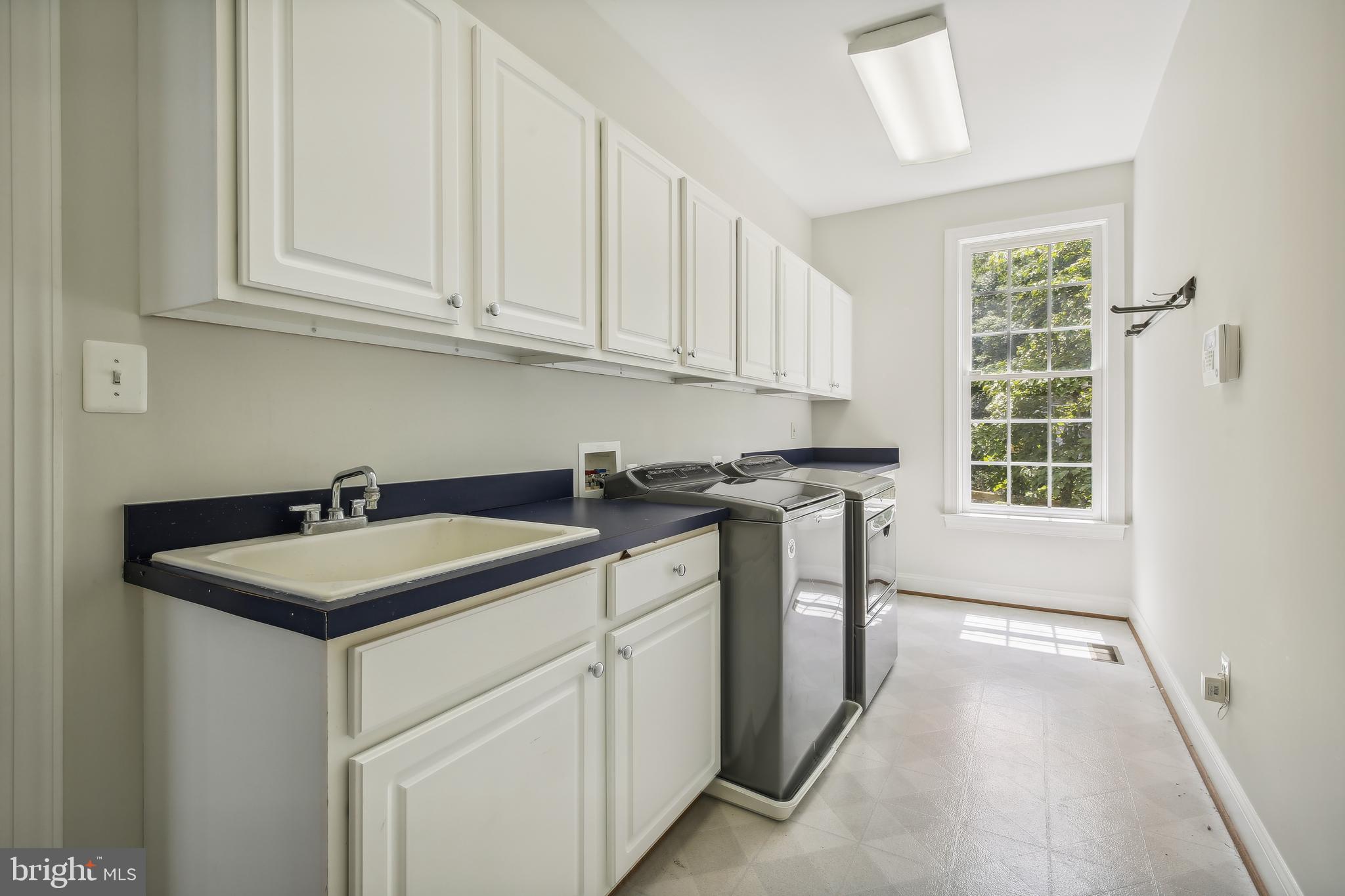1763 Proffit Road Vienna, VA 22182 - Photo 30 of 84