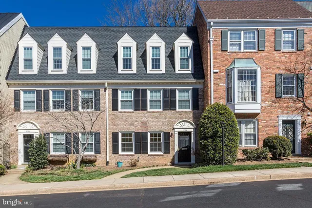 $4,250 | 6754 Towne Lane Road, McLean, VA 22101
