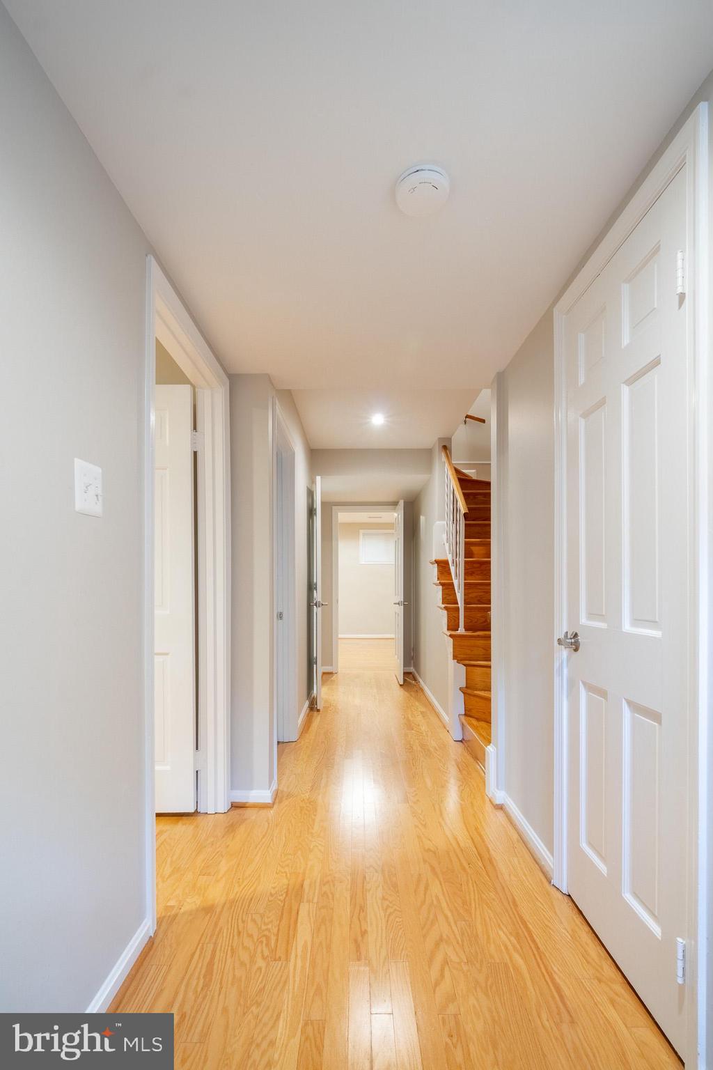 6754 Towne Lane Road McLean, VA 22101 - Photo 4 of 33