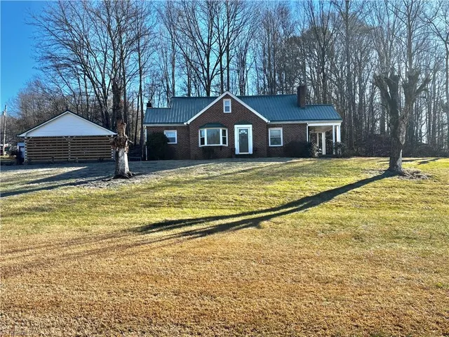 $650,000 | 3391 Asbury Road, Mount Airy, NC 27030