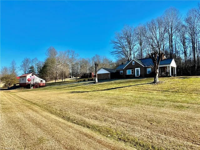 $650,000 | 3391 Asbury Road, Mount Airy, NC 27030