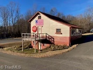 $650,000 | 3391 Asbury Road, Mount Airy, NC 27030