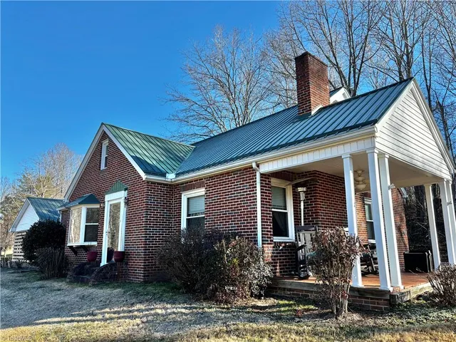 $650,000 | 3391 Asbury Road, Mount Airy, NC 27030