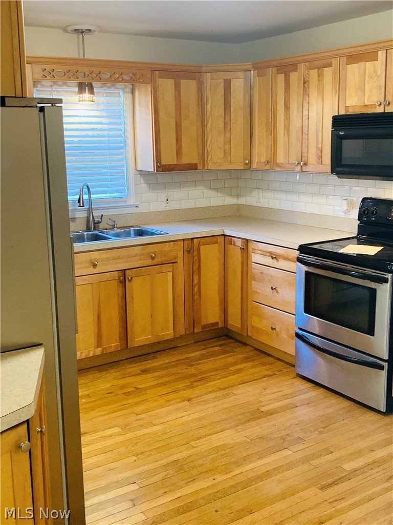 3327 Berea Road Cleveland, OH 44111 - Photo 2 of 16 Gallery Image 2