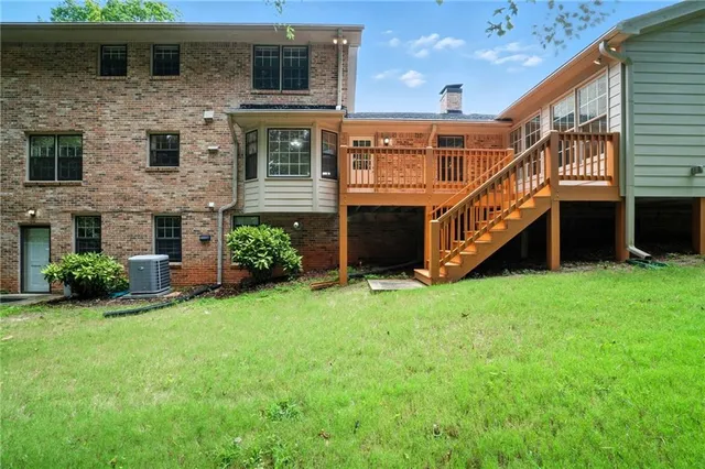 front view of house with a yard