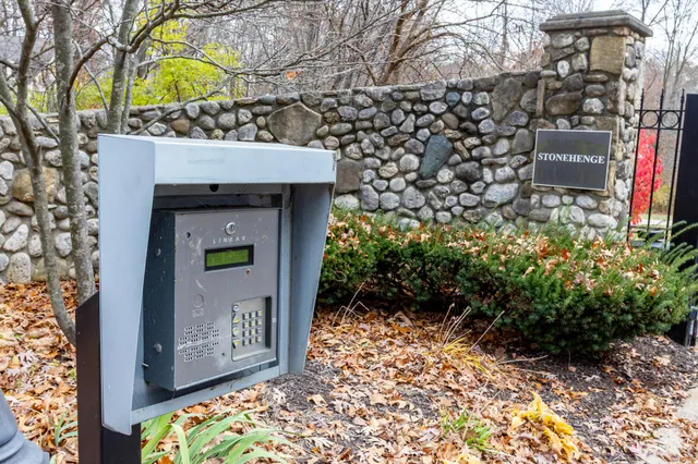 $59,900 | 5101 Garden Gateway Road, Valparaiso, IN 46383