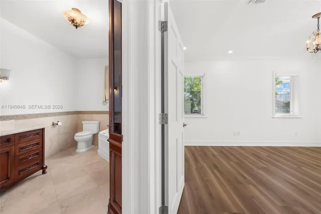 $3,500 | 3411 Southwest 27th Street, Unit 3411, Miami, FL 33133