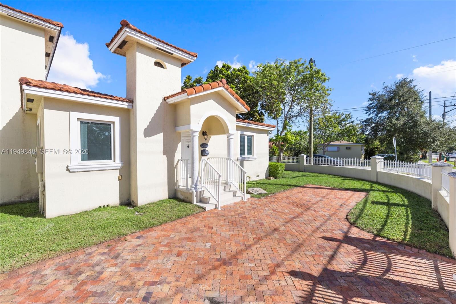 3411 Southwest 27th Street, Unit 3411 Miami, FL 33133 - Photo 2 of 20