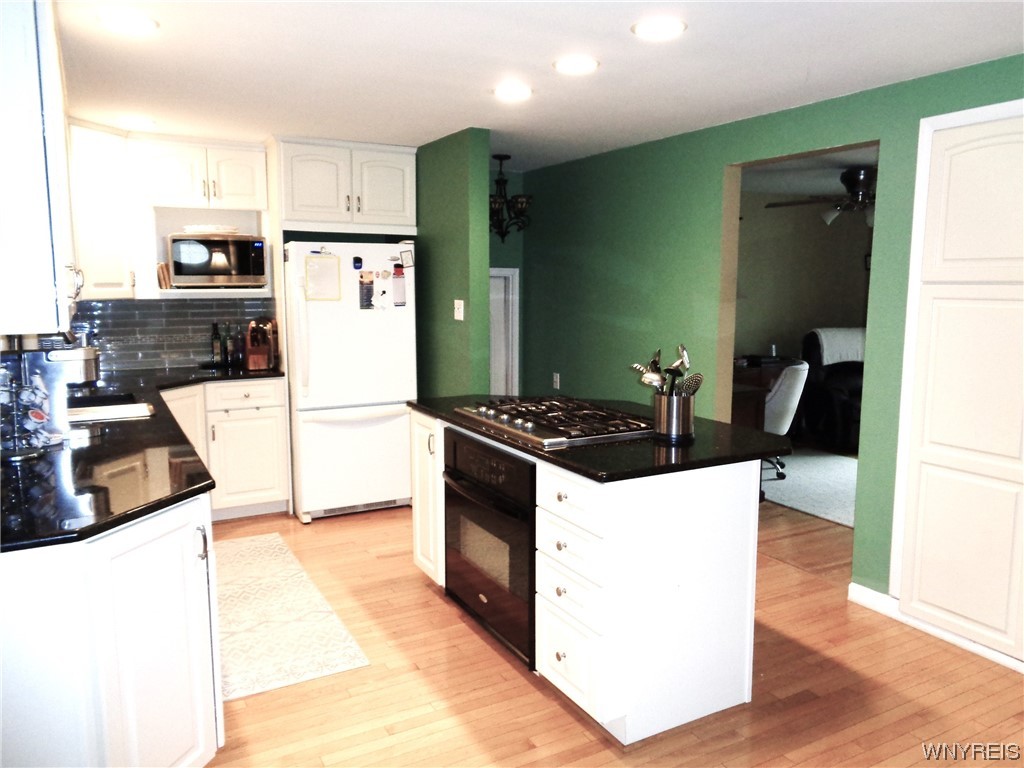 134 Culpepper Road Amherst, NY 14221 - Photo 5 of 24