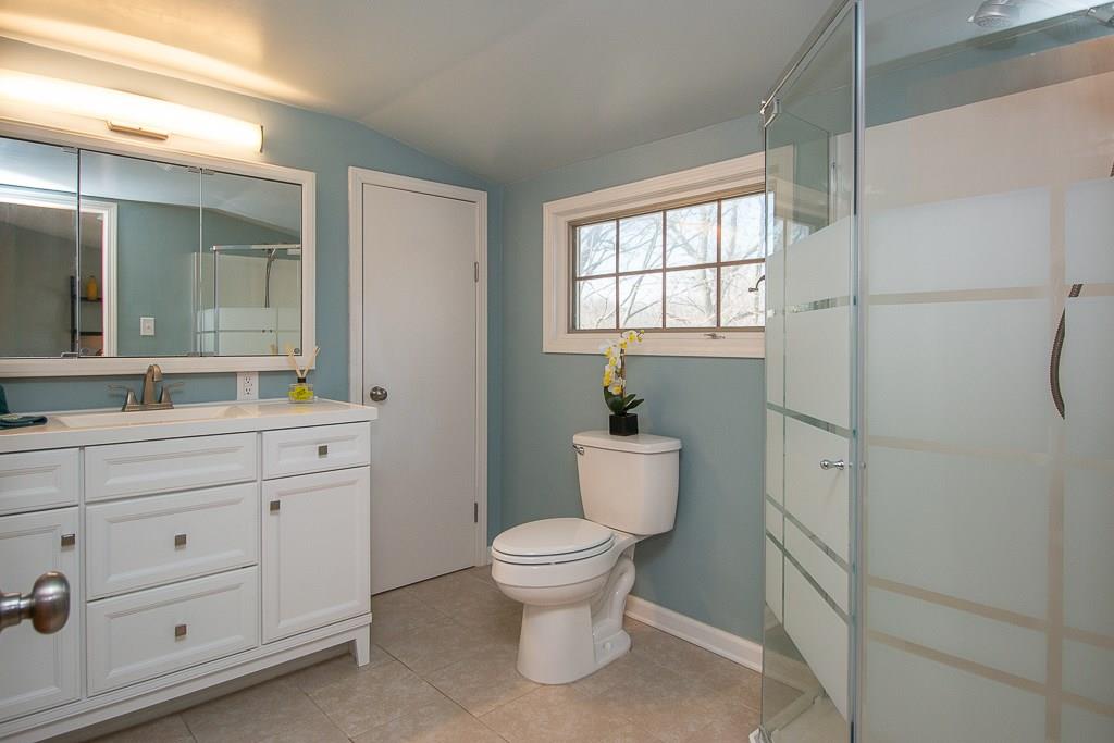 9126 Warwick Road Indianapolis, IN 46240 - Photo 26 of 33 Gallery Image 26