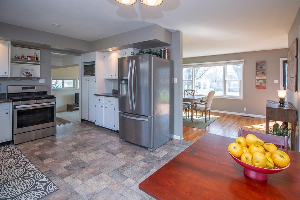 9126 Warwick Road Indianapolis, IN 46240 - Photo 10 of 33 Gallery Image 10