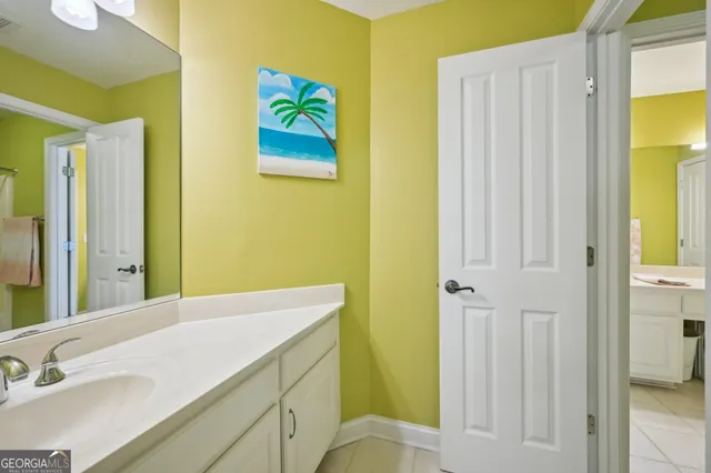 $599,900 | 572 Harbour Shores Drive, Jackson, GA 30233