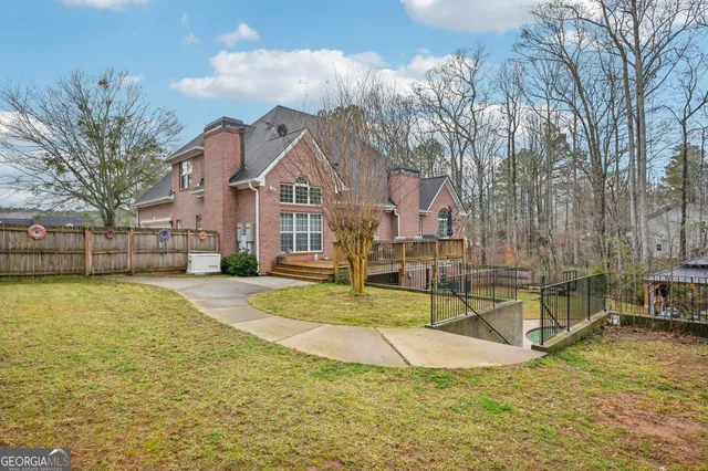 $599,900 | 572 Harbour Shores Drive, Jackson, GA 30233