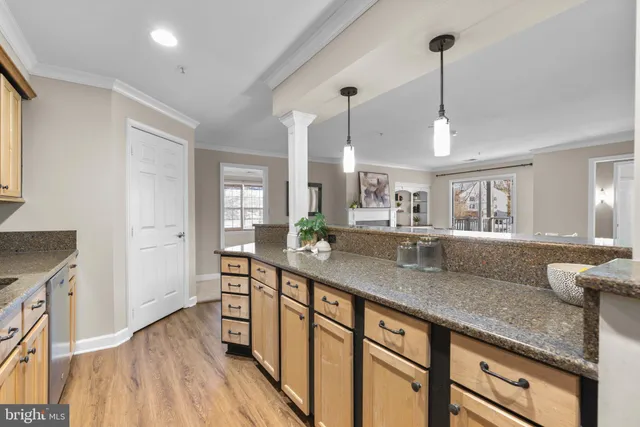 $360,000 | 633 Admiral Drive, Unit 308, Annapolis, MD 21401