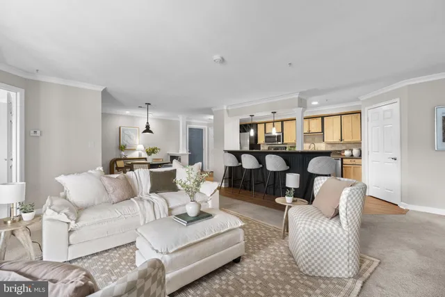 $360,000 | 633 Admiral Drive, Unit 308, Annapolis, MD 21401